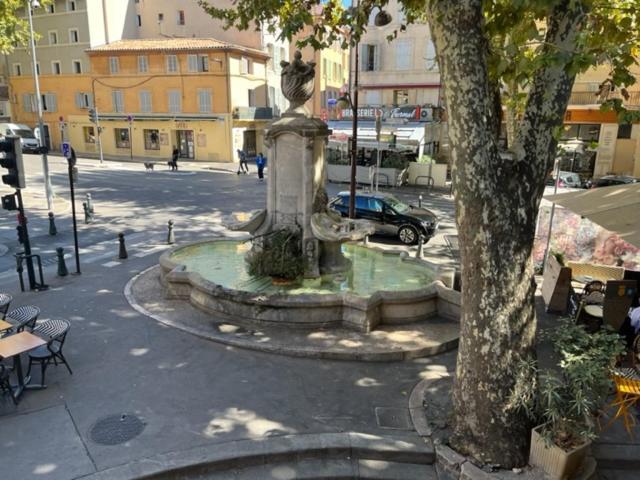 Blue Fountain Luxueux Aix Centre Historique -wifi-smart Tv- * Aix-en-Provence